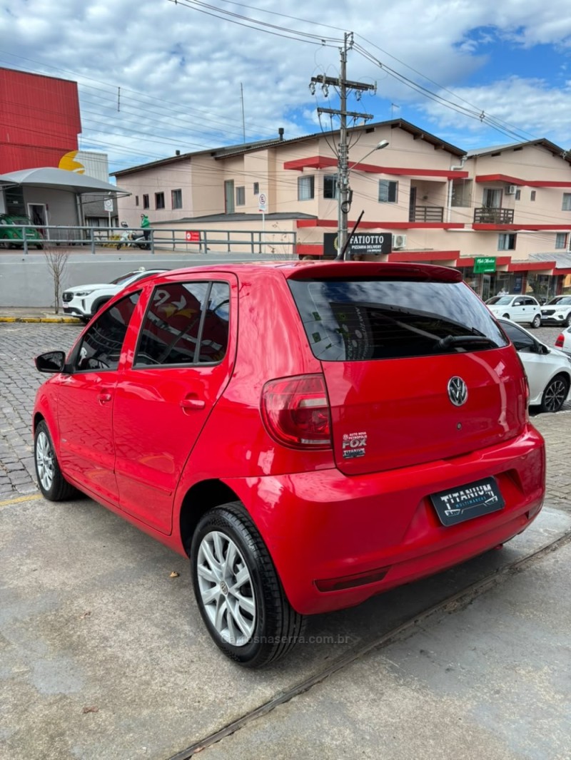 FOX 1.0 ITREND 8V FLEX 4P MANUAL - 2011 - SãO FRANCISCO DE PAULA