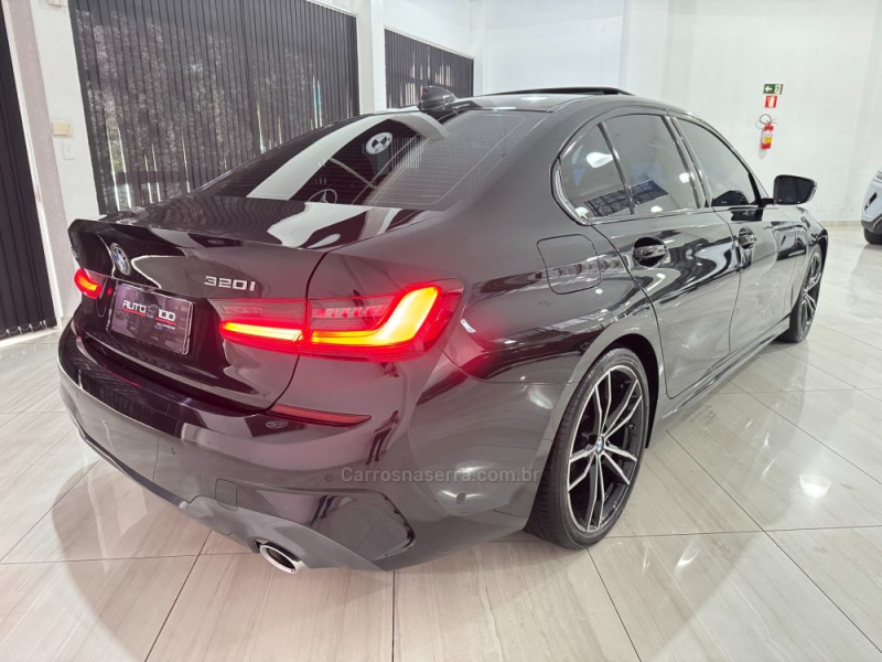 320I 2.0 M SPORT 16V TURBO ACTIVEFLEX 4P AUTOMÁTICO - 2022 - CAXIAS DO SUL