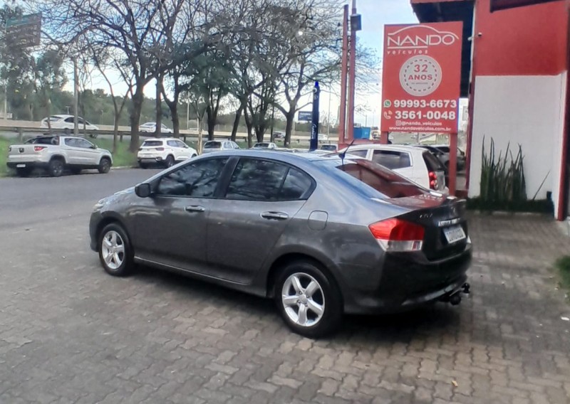 CITY 1.5 LX 16V FLEX 4P AUTOMÁTICO - 2010 - ESTâNCIA VELHA