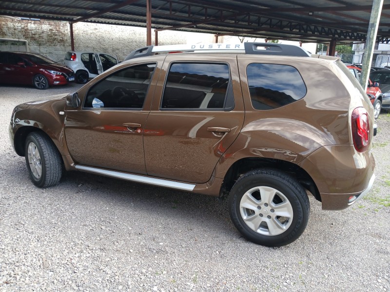 DUSTER 1.6 DYNAMIQUE 4X2 16V FLEX 4P MANUAL - 2016 - CAXIAS DO SUL