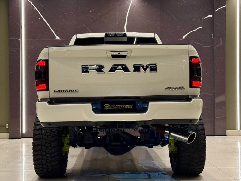 2500 LARAMIE 6.7 CD 4X4 TDI DIESEL 4P AUTOMÁTICA - 2020 - CAXIAS DO SUL