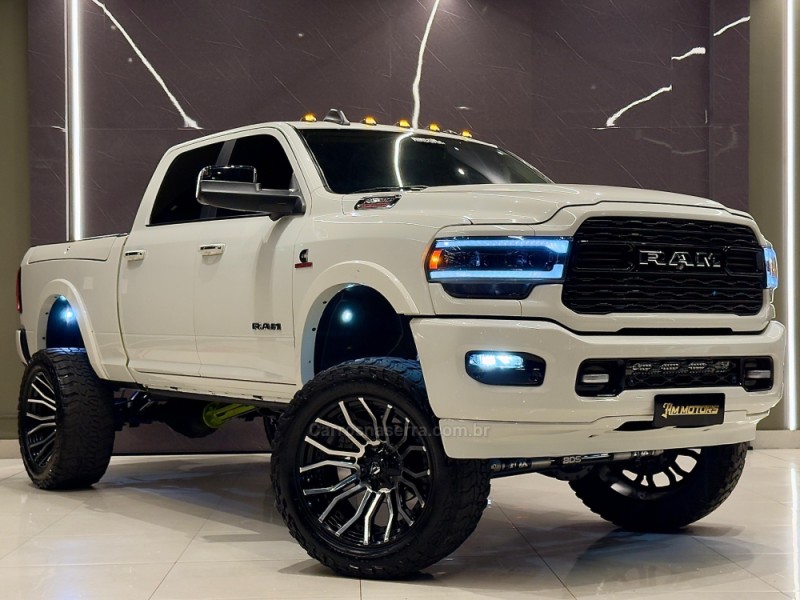 2500 LARAMIE 6.7 CD 4X4 TDI DIESEL 4P AUTOMÁTICA - 2020 - CAXIAS DO SUL