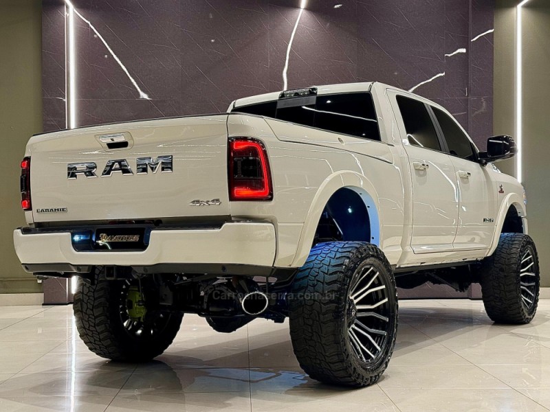 2500 LARAMIE 6.7 CD 4X4 TDI DIESEL 4P AUTOMÁTICA - 2020 - CAXIAS DO SUL