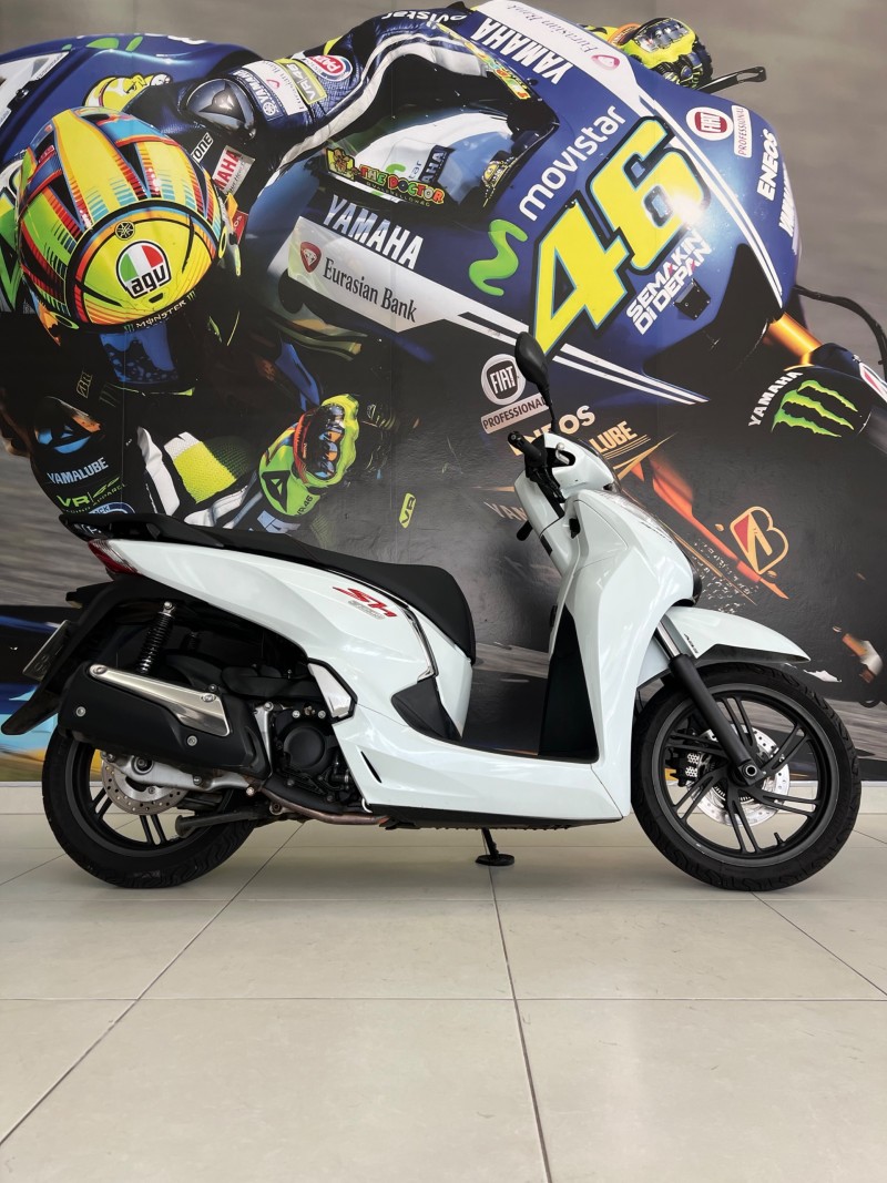 sh 300i sport  2020 passo fundo