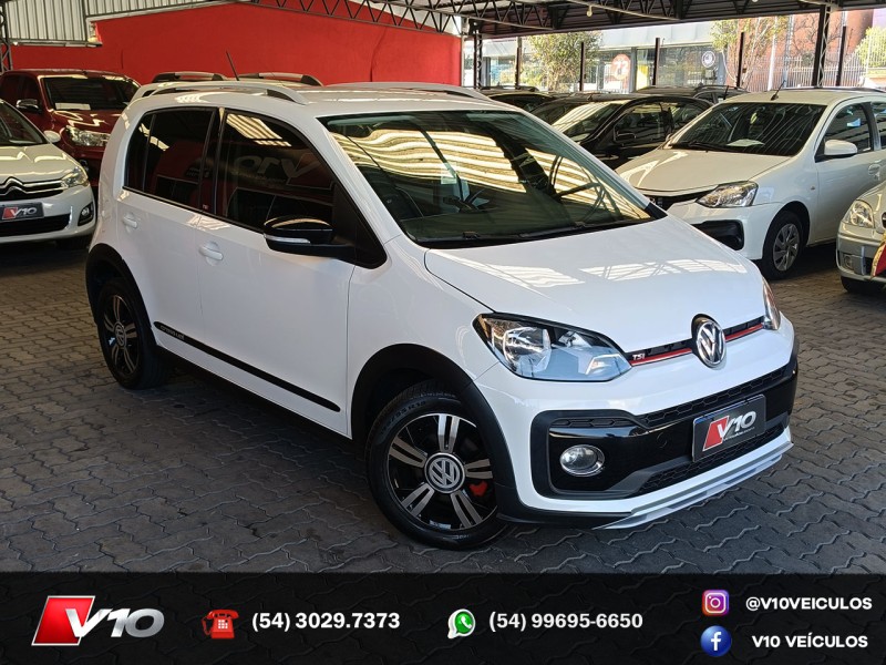 UP 1.0 TSI CROSS 12V FLEX 4P MANUAL - 2018 - CAXIAS DO SUL