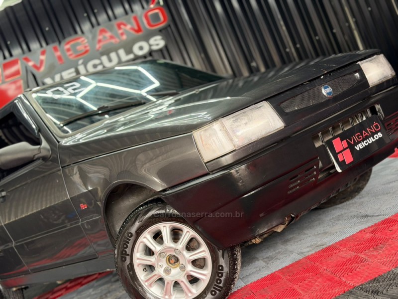 UNO 1.0 IE MILLE EP 8V GASOLINA 4P MANUAL - 2002 - CAXIAS DO SUL