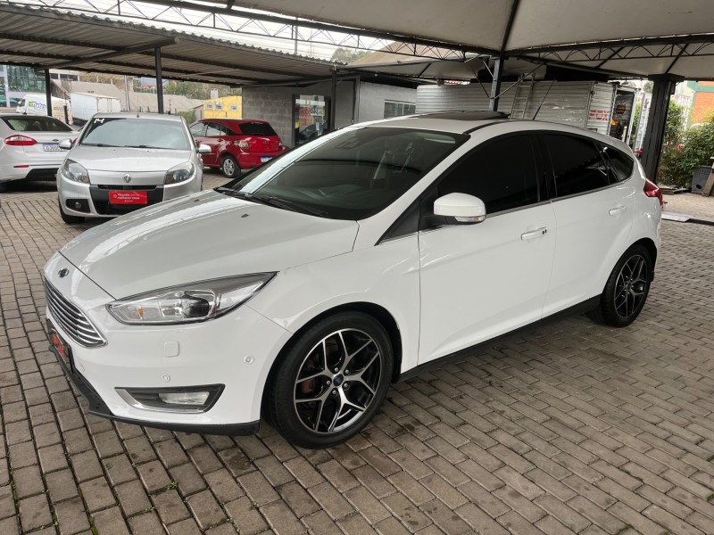 focus 2.0 titanium plus 16v flex 4p automatico 2016 caxias do sul