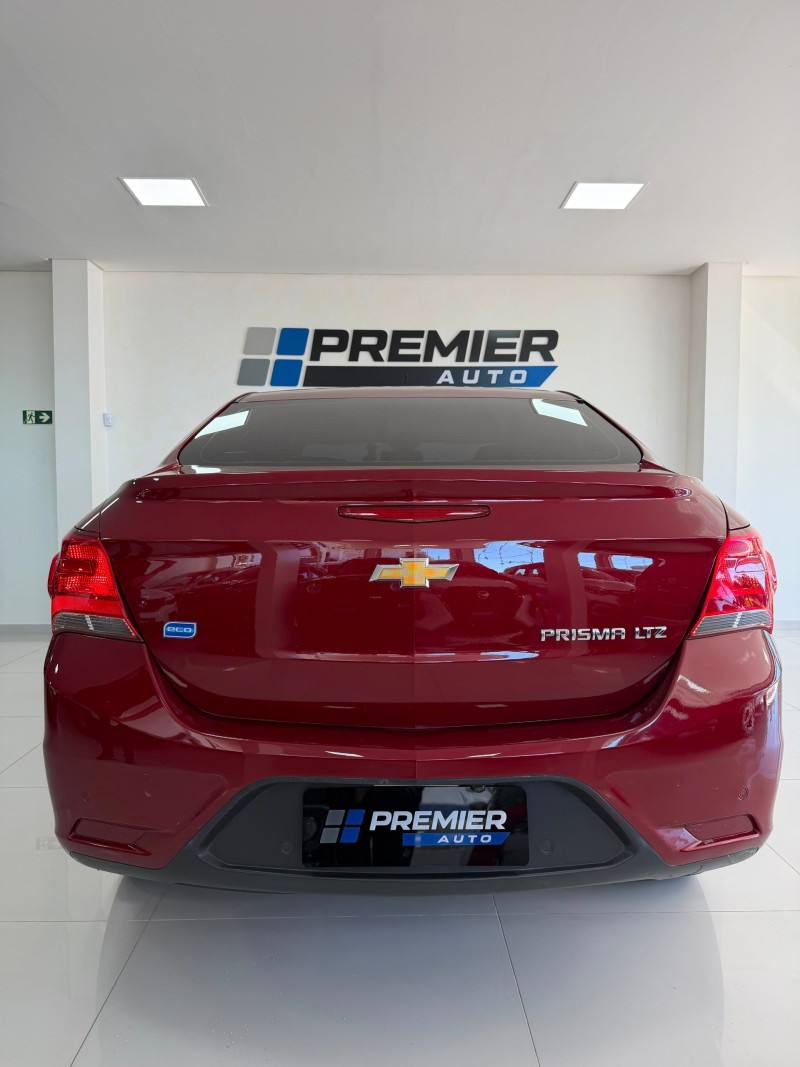 PRISMA 1.4 MPFI LTZ 8V FLEX 4P MANUAL - 2017 - CAXIAS DO SUL