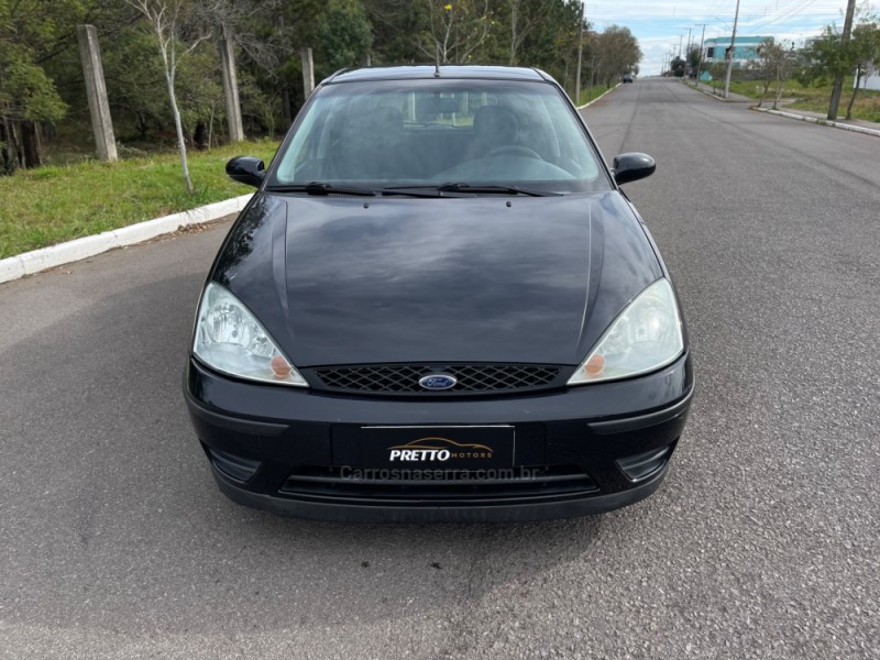 FOCUS 2.0 GLX 16V GASOLINA 4P MANUAL - 2008 - BENTO GONçALVES