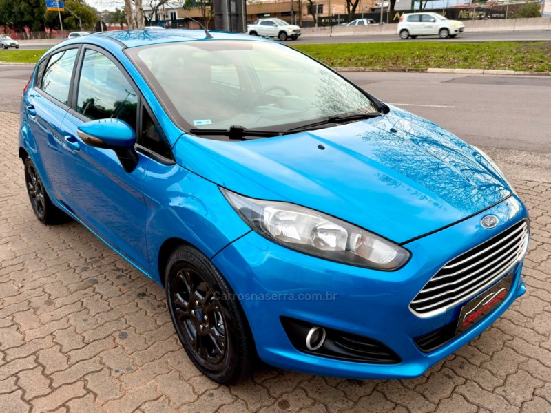FIESTA 1.6 SE HATCH 16V FLEX 4P MANUAL - 2016 - ESTâNCIA VELHA