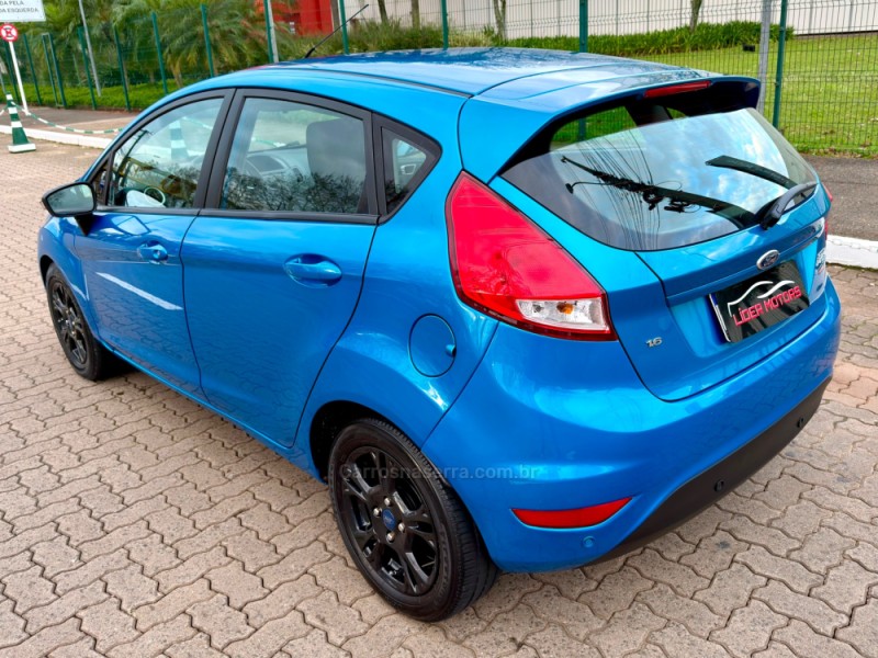FIESTA 1.6 SE HATCH 16V FLEX 4P MANUAL - 2016 - ESTâNCIA VELHA