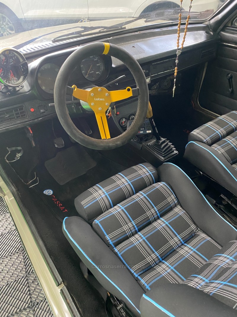 PASSAT 1.6 TS 8V GASOLINA 2P MANUAL - 1980 - VACARIA