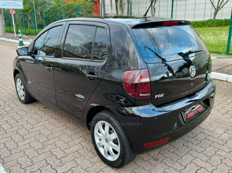 FOX 1.6 MI ITREND 8V FLEX 4P MANUAL - 2013 - ESTâNCIA VELHA