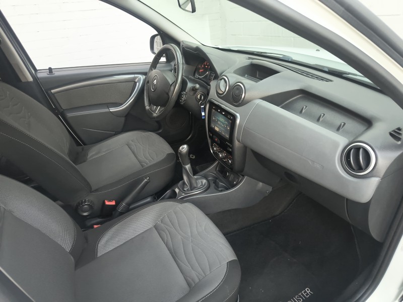 DUSTER 1.6 DYNAMIQUE 4X2 16V FLEX 4P MANUAL - 2015 - CAXIAS DO SUL