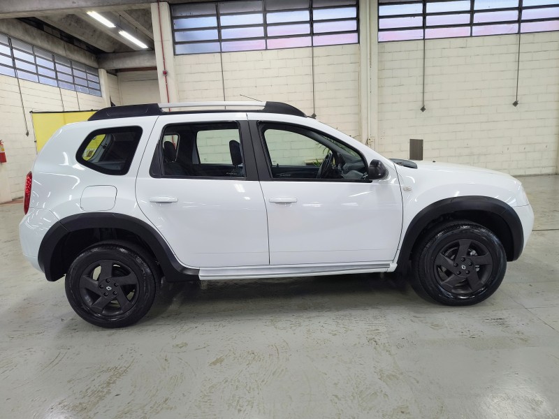 DUSTER 1.6 DYNAMIQUE 4X2 16V FLEX 4P MANUAL - 2015 - CAXIAS DO SUL
