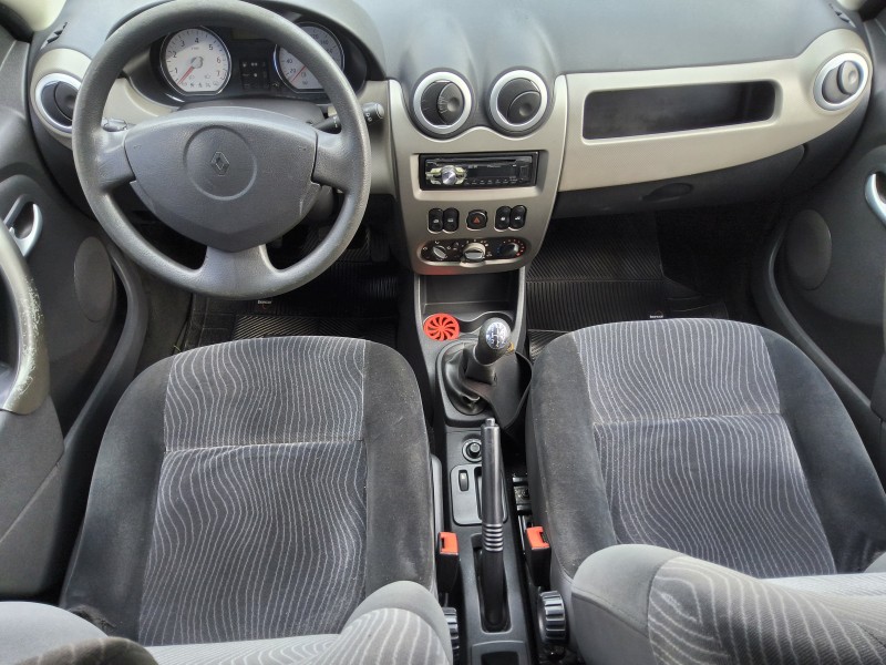 SANDERO 1.6 PRIVILÉGE 8V HI-FLEX 4P MANUAL - 2009 - SãO SEBASTIãO DO CAí