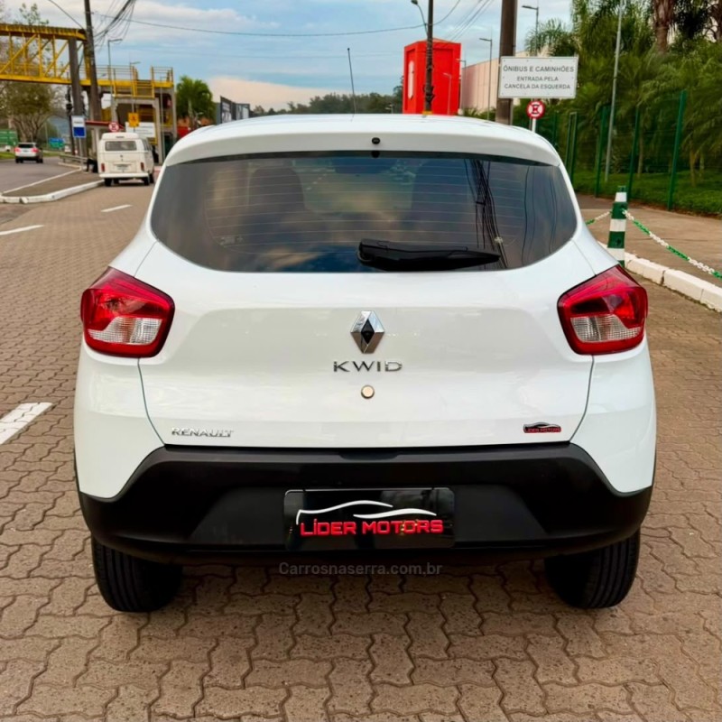 KWID 1.0 12V SCE FLEX INTENSE MANUAL - 2020 - ESTâNCIA VELHA