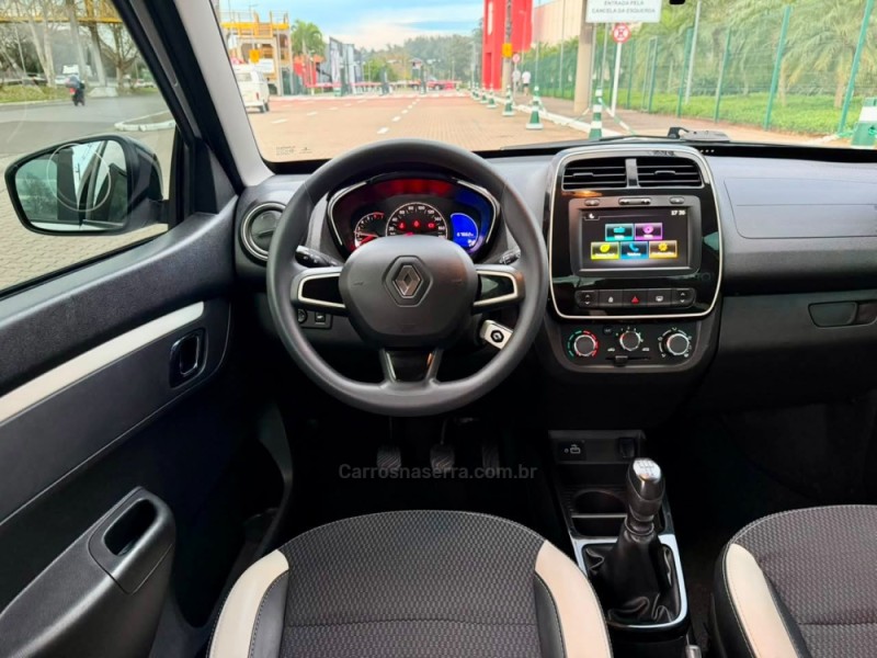 KWID 1.0 12V SCE FLEX INTENSE MANUAL - 2020 - ESTâNCIA VELHA