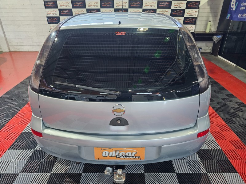 CORSA 1.4 MPFI PREMIUM 8V FLEX 4P MANUAL - 2009 - CAXIAS DO SUL