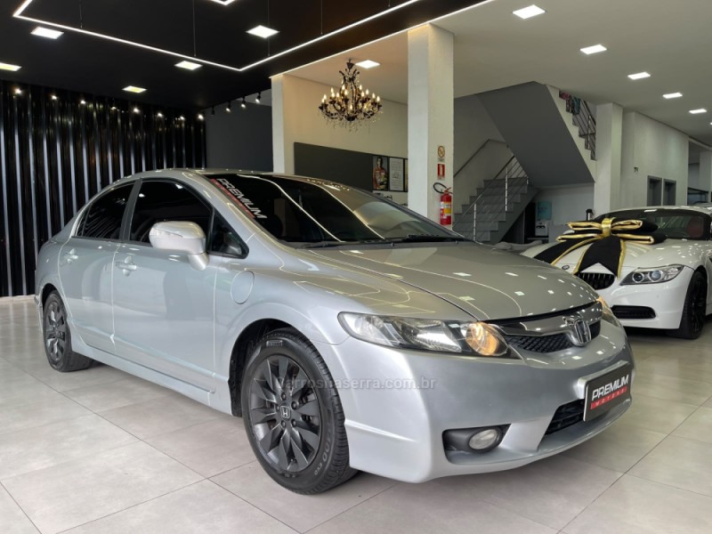 CIVIC 1.8 LXL 16V FLEX 4P MANUAL