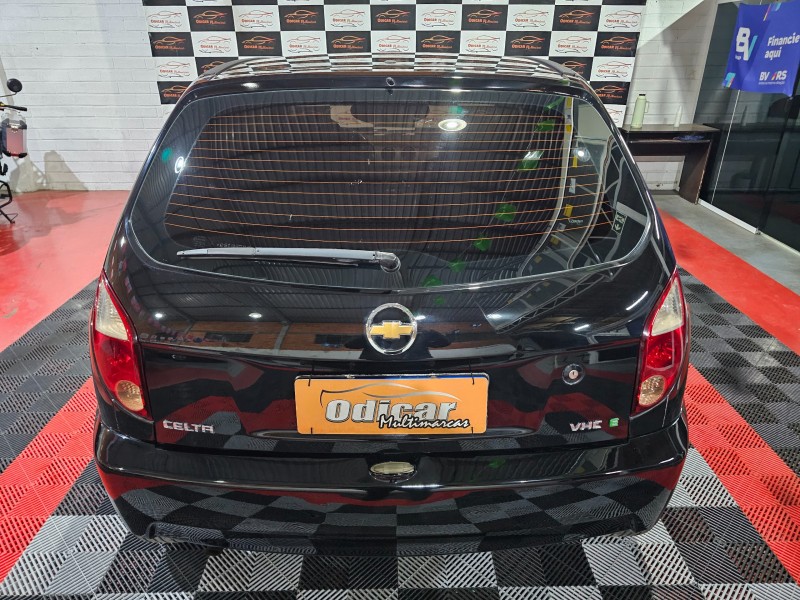 CELTA 1.0 MPFI VHC SPIRIT 8V FLEX 4P MANUAL - 2011 - CAXIAS DO SUL