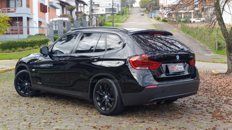 X1 2.0 18I S-DRIVE 4X2 16V GASOLINA 4P AUTOMÁTICO - 2011 - CAXIAS DO SUL