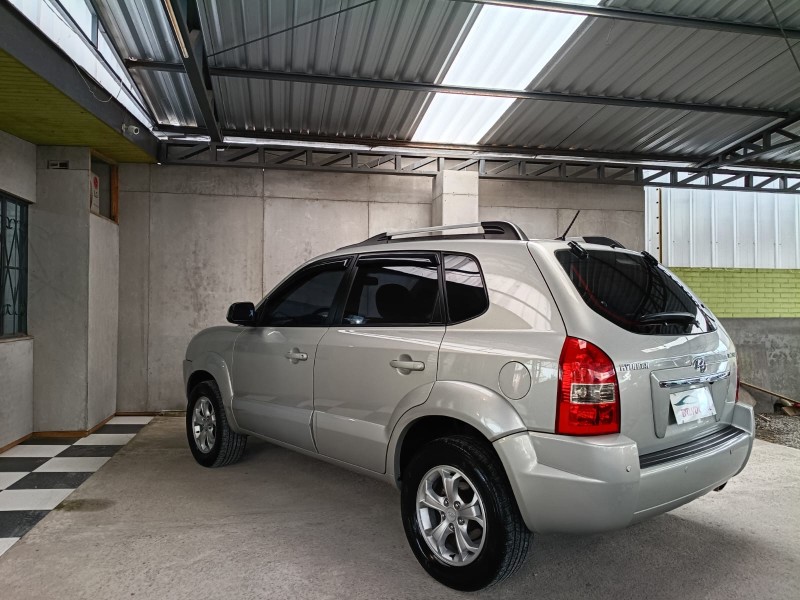 TUCSON 2.0 MPFI GLS 16V 143CV 2WD GASOLINA 4P AUTOMÁTICO - 2011 - CAXIAS DO SUL