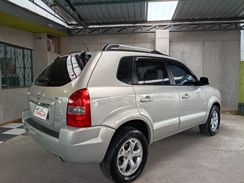 TUCSON 2.0 MPFI GLS 16V 143CV 2WD GASOLINA 4P AUTOMÁTICO - 2011 - CAXIAS DO SUL