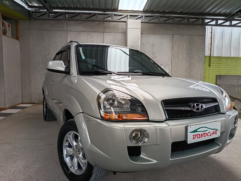 TUCSON 2.0 MPFI GLS 16V 143CV 2WD GASOLINA 4P AUTOMÁTICO - 2011 - CAXIAS DO SUL