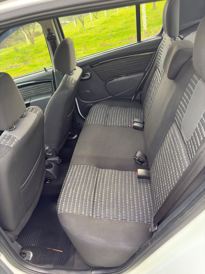 SANDERO 1.6 PRIVILÉGE 16V FLEX 4P AUTOMÁTICO - 2014 - FARROUPILHA