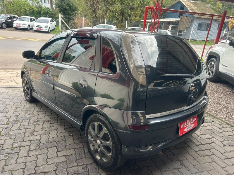 CORSA 1.8 MPFI SS 8V FLEX 4P MANUAL - 2009 - TRêS COROAS
