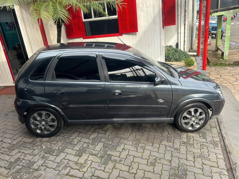 CORSA 1.8 MPFI SS 8V FLEX 4P MANUAL - 2009 - TRêS COROAS
