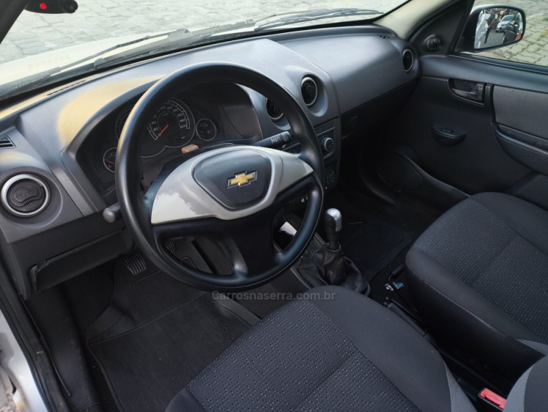CELTA 1.0 MPFI LT 8V FLEX 4P MANUAL - 2013 - FARROUPILHA