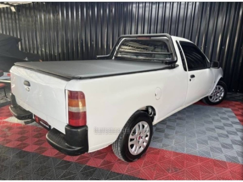 COURIER 1.6 MPI L 8V GASOLINA 2P MANUAL - 2005 - CAXIAS DO SUL