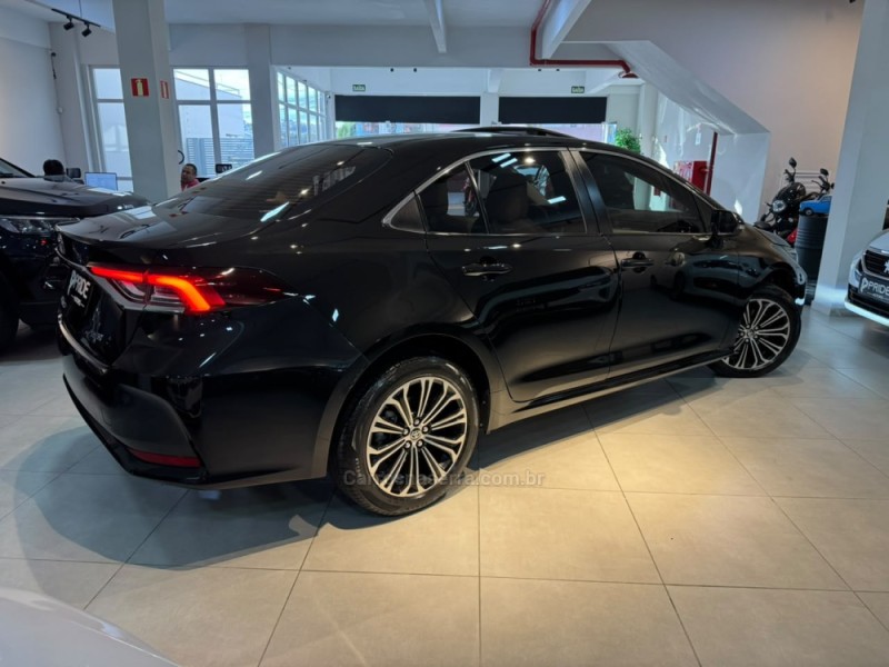 COROLLA 2.0 ALTIS PREMIUM 16V FLEX 4P AUTOMÁTICO - 2020 - CAXIAS DO SUL