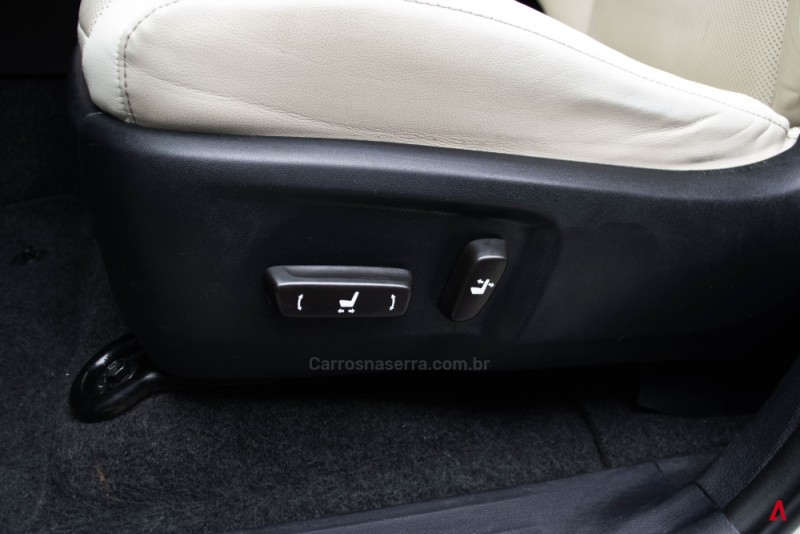 HILUX SW4 2.8 4X4 DIAMOND 16V TURBO DIESEL 4P 7 LUGARES AUTOMATICO - 2020 - GARIBALDI