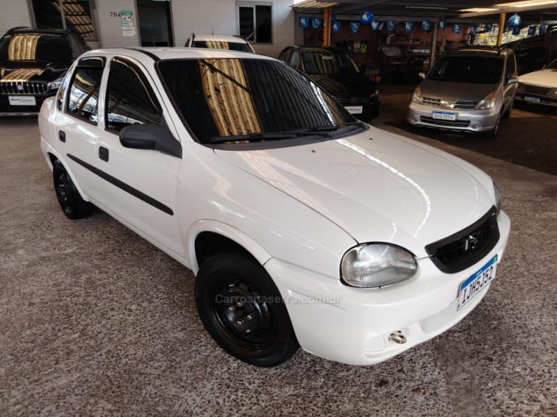 corsa 1.0 mpfi classic sedan 8v gasolina 4p manual 2000 caxias do sul