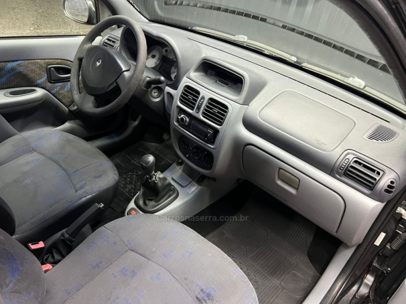 CLIO 1.0 EXPRESSION 16V FLEX 4P MANUAL - 2005 - CAXIAS DO SUL