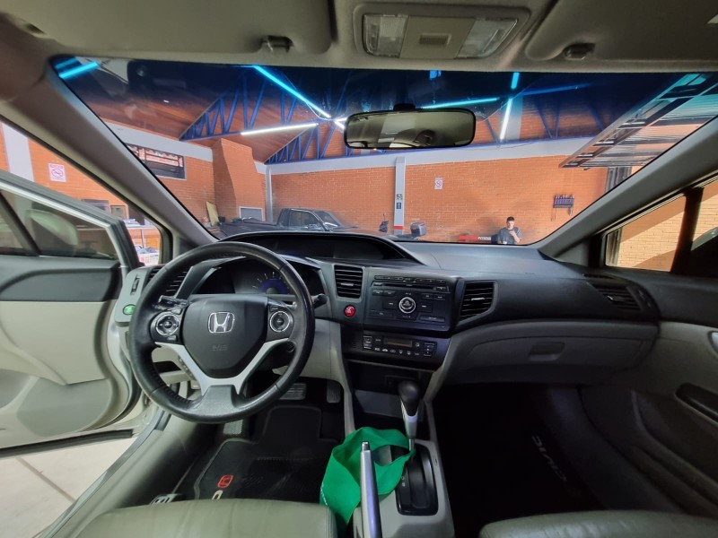 CIVIC 2.0 LXR 16V FLEX 4P AUTOMÁTICO - 2015 - SãO SEBASTIãO DO CAí