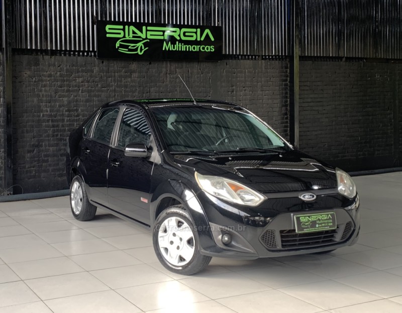 FIESTA 1.6 ROCAM SE SEDAN 8V FLEX 4P MANUAL - 2013 - CAXIAS DO SUL