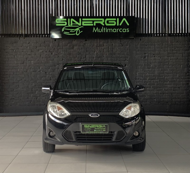 FIESTA 1.6 ROCAM SE SEDAN 8V FLEX 4P MANUAL - 2013 - CAXIAS DO SUL