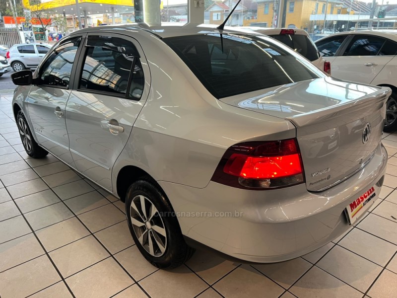 VOYAGE 1.6 MI COMFORTLINE 8V FLEX 4P MANUAL - 2013 - CAXIAS DO SUL