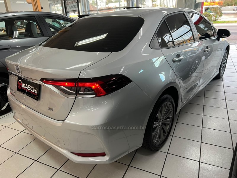 COROLLA 2.0 XEI 16V FLEX 4P AUTOMÁTICO - 2021 - CAXIAS DO SUL