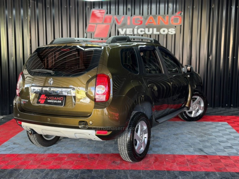 DUSTER 1.6 DYNAMIQUE 4X2 16V FLEX 4P AUTOMÁTICO - 2015 - CAXIAS DO SUL