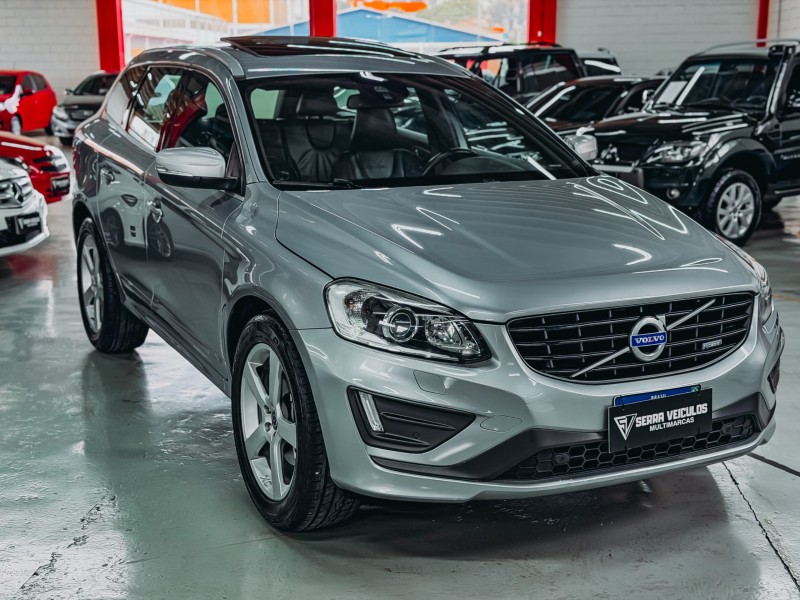 XC60 2.0 T5 R DESIGN TURBO GASOLINA 4P AUTOMÁTICO - 2014 - CAXIAS DO SUL