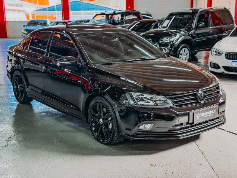 JETTA 2.0 TSI HIGHLINE 211CV GASOLINA 4P TIPTRONIC - 2016 - CAXIAS DO SUL