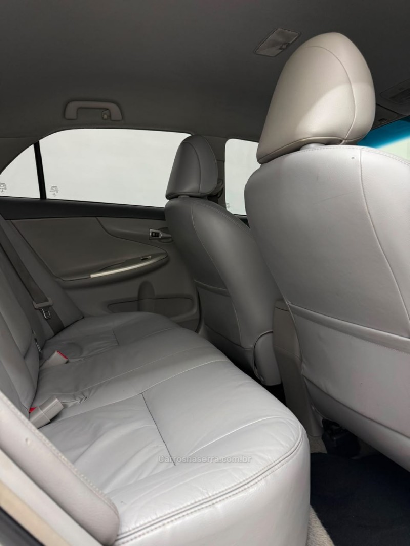 COROLLA 2.0 XEI 16V FLEX 4P AUTOMÁTICO - 2014 - CAXIAS DO SUL