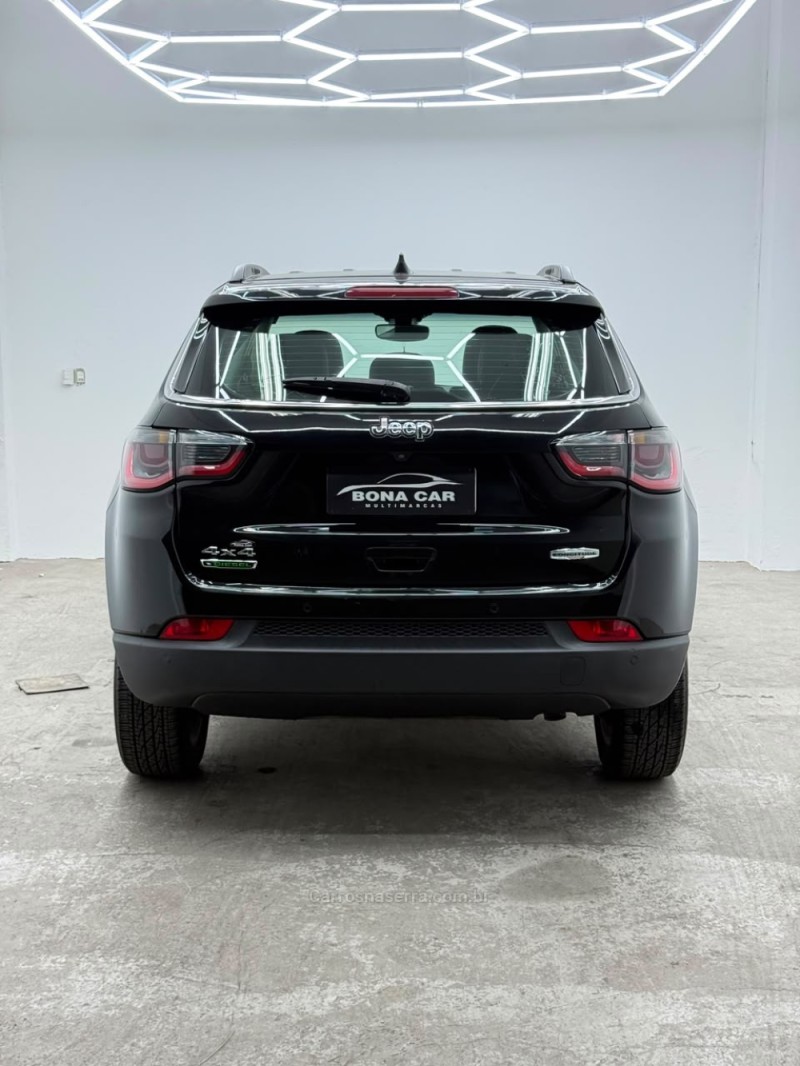 COMPASS 2.0 LONGITUDE TD350 TURBO DIESEL 4X4 4P AUTOMÁTICO - 2017 - CAXIAS DO SUL