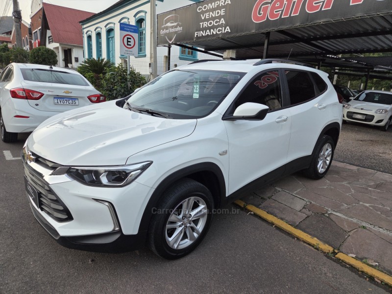 tracker 1.0 12v lt turbo flex 4p automatico 2023 picada cafe