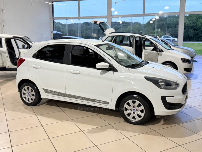 KA 1.0 SE PLUS 12V FLEX 4P MANUAL - 2019 - NOVA PRATA